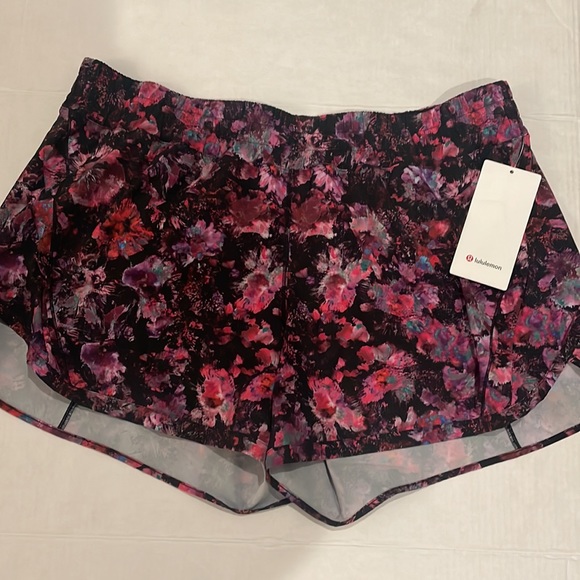 NWT Lululemon Track That MR Short 5" Lined Size 20 - Picture 8 of 12